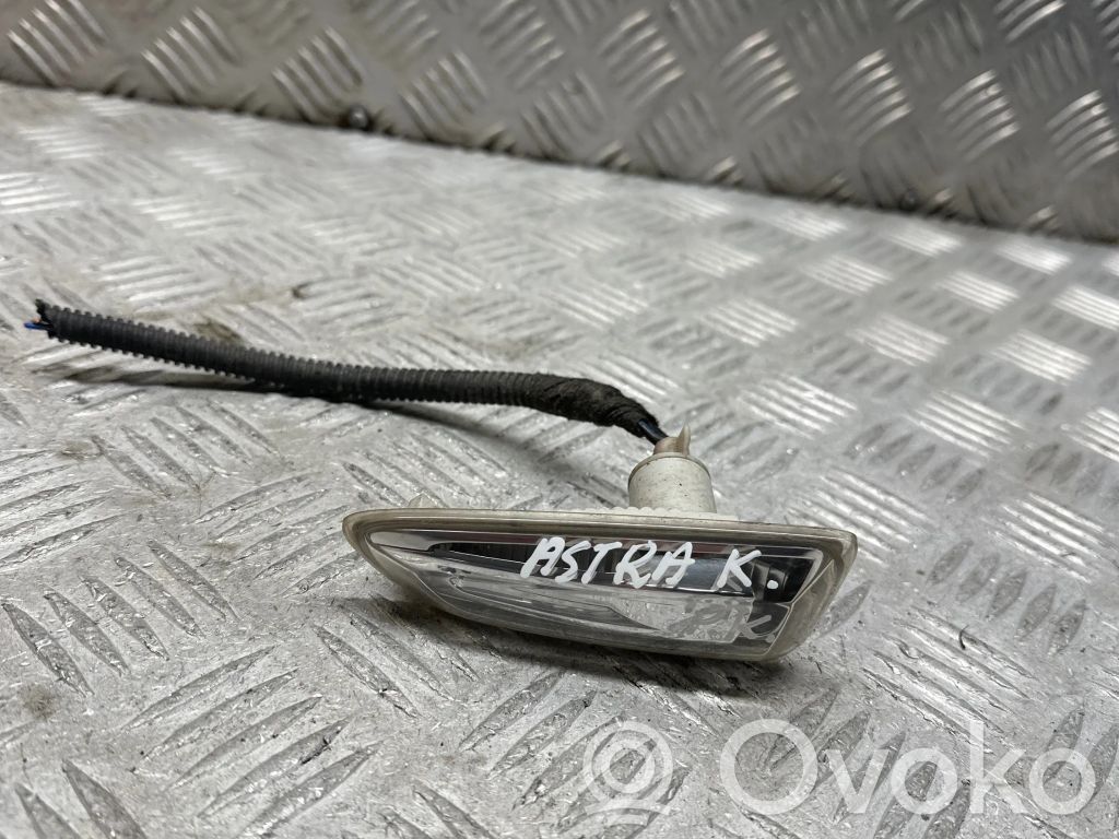 Opel Astra K Front fender indicator light 