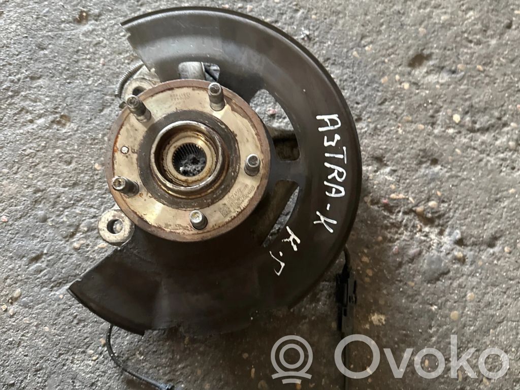Opel Astra K Piasta koła przedniego 
