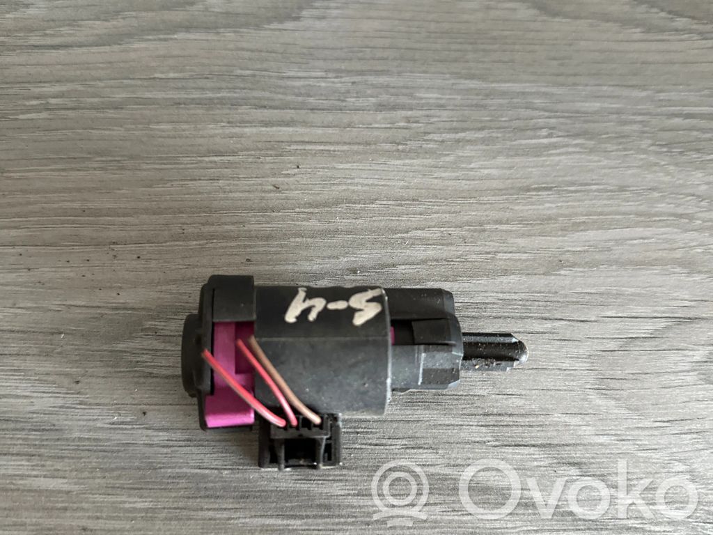 Audi A4 S4 B8 8K Sensor Bremspedal 