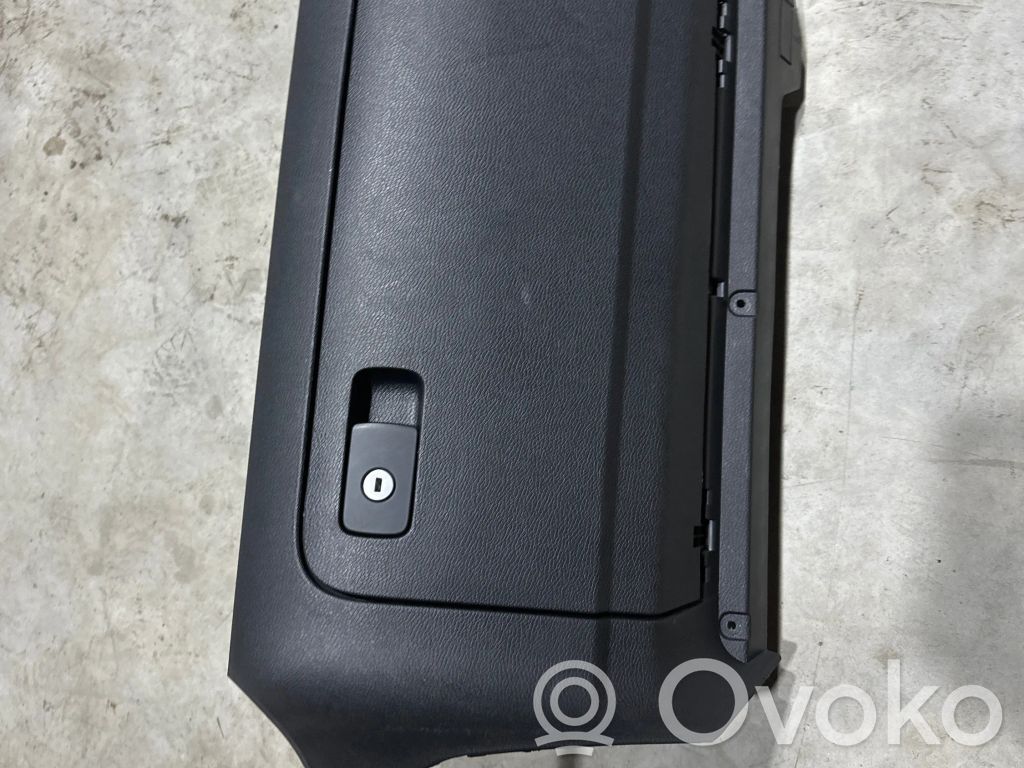 Volkswagen Golf VI Juego guantera 