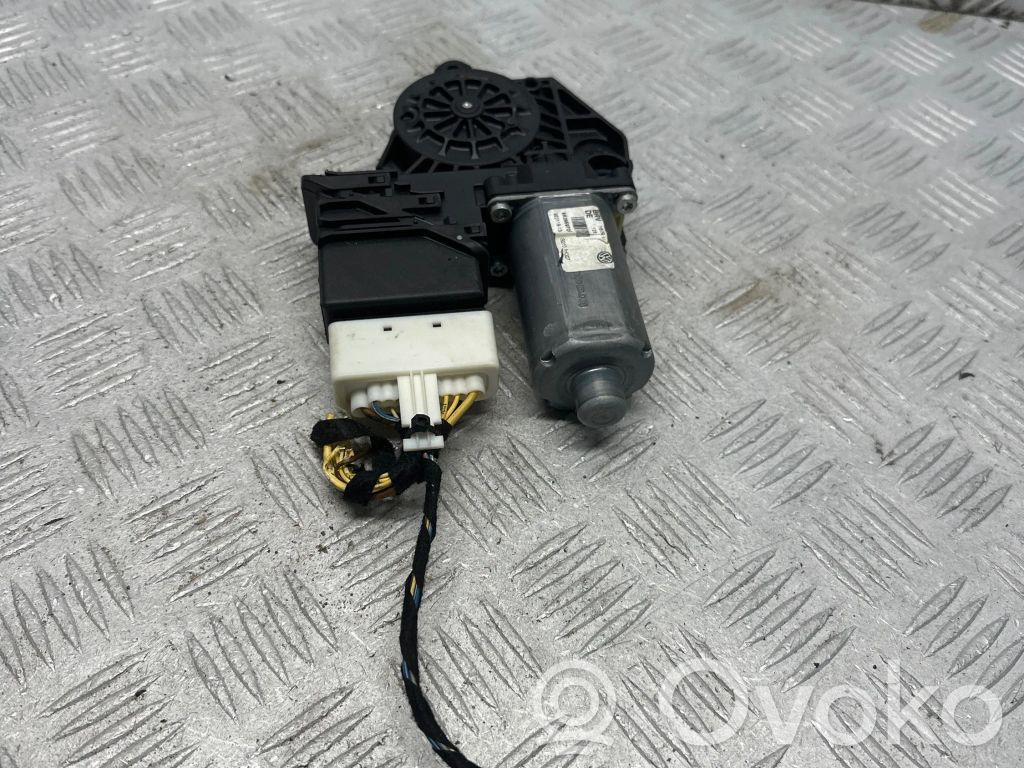 Volkswagen Golf VI Motor macara geam ușă spate 