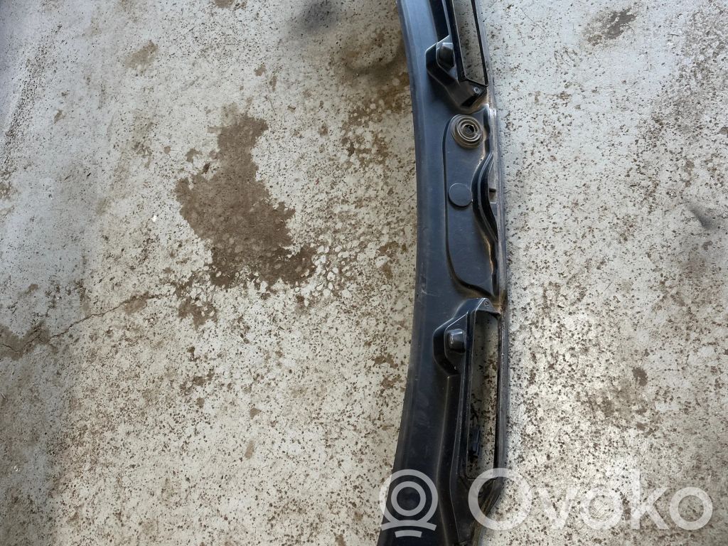 BMW 3 E90 E91 Wiper trim 