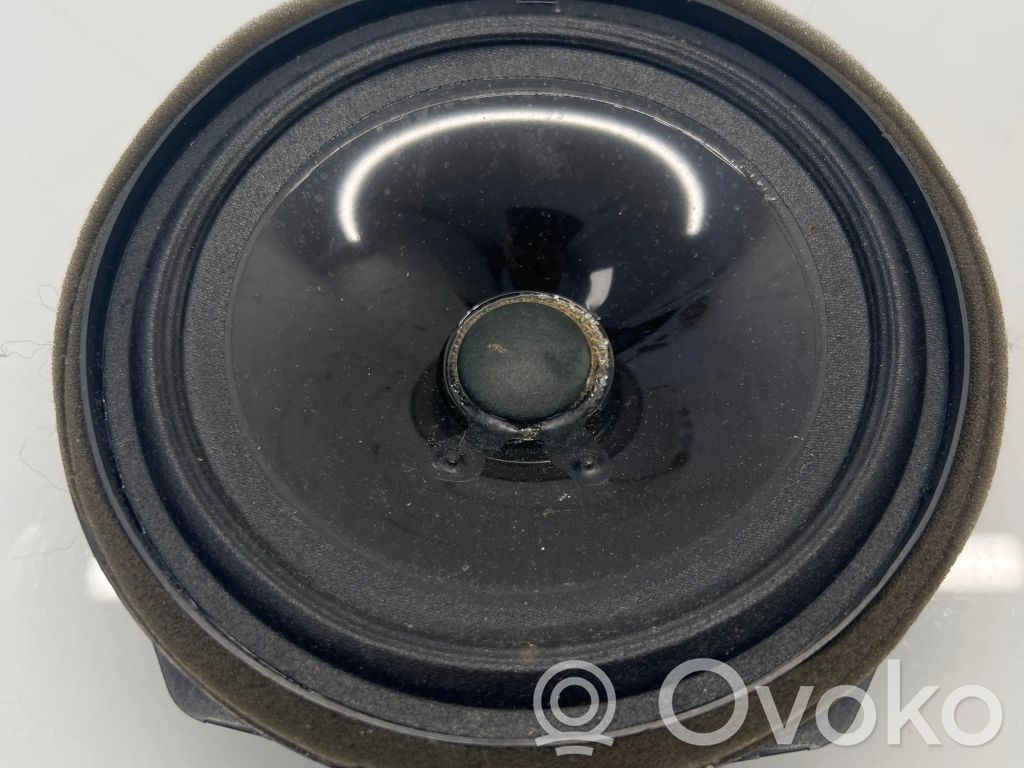 Altavoz de la puerta trasera