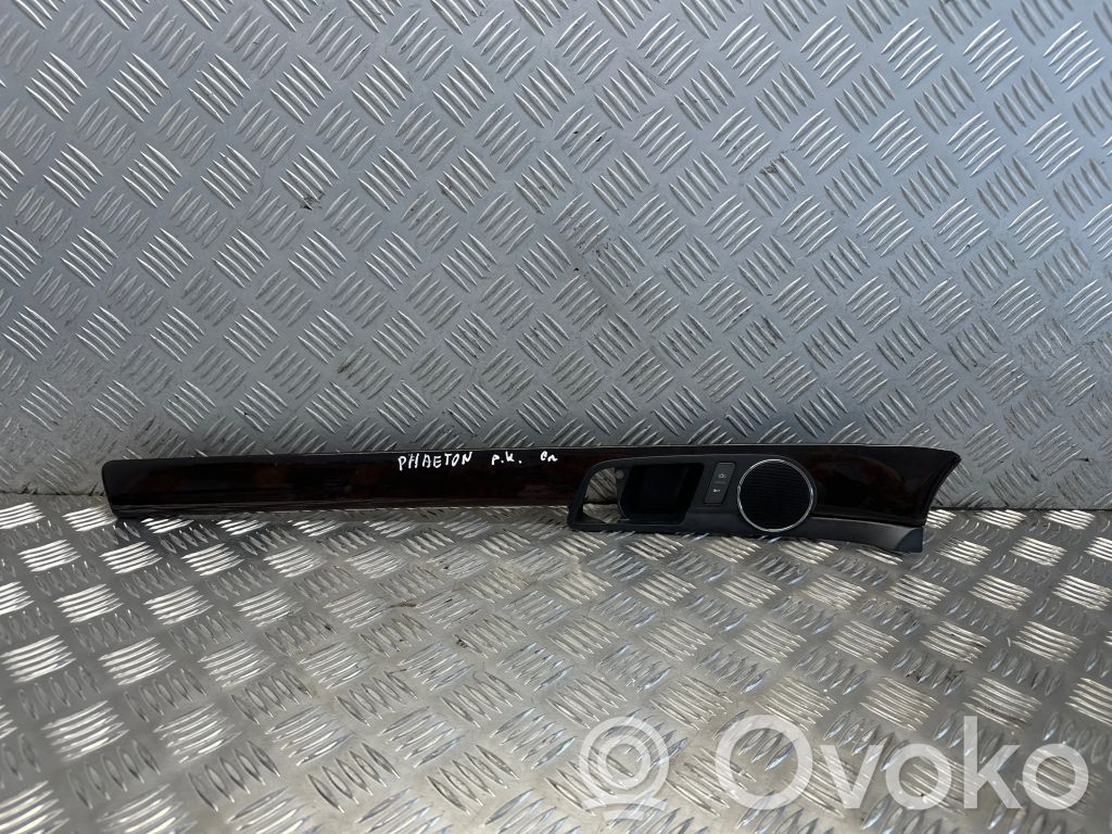Volkswagen Phaeton Altro elemento di rivestimento della portiera anteriore 