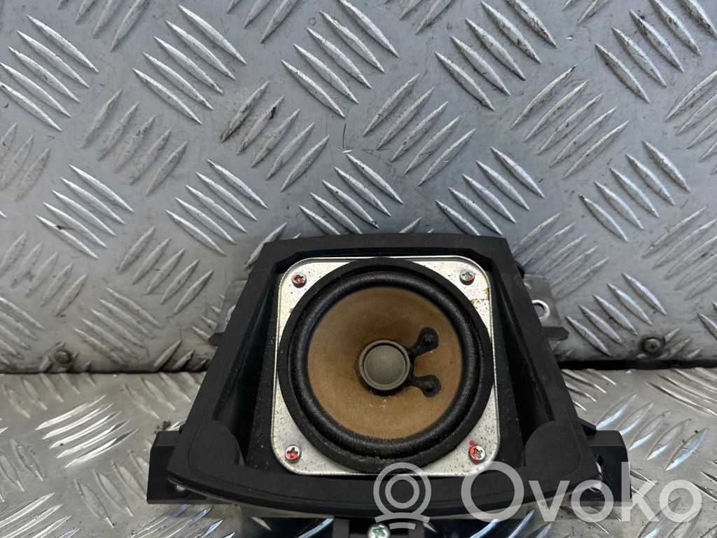 Opel Antara Panel speaker 