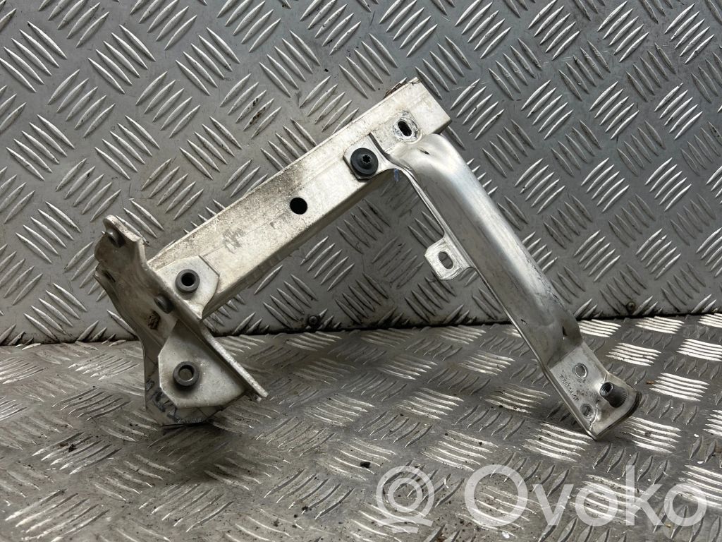 BMW 5 F10 F11 Panel mocowania chłodnicy 