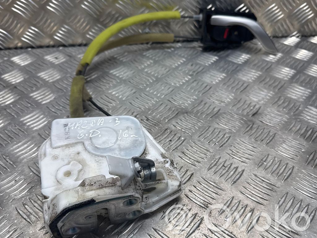 Mazda 3 III Rear door lock 