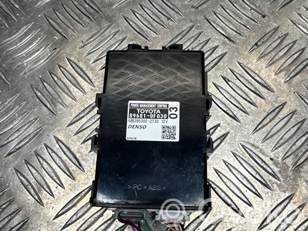 Toyota Avensis T270 Other control units/modules 
