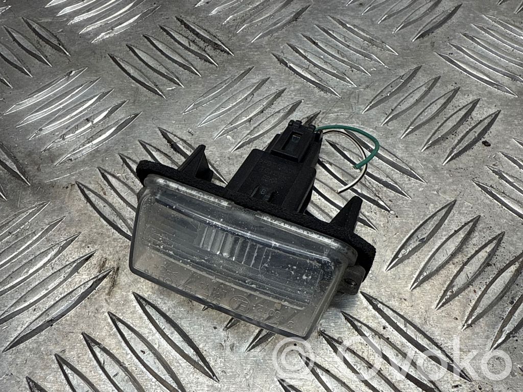 Toyota Avensis T270 Number plate light 