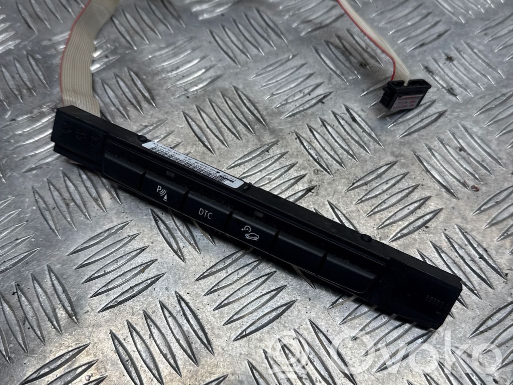 BMW X1 E84 A set of switches 