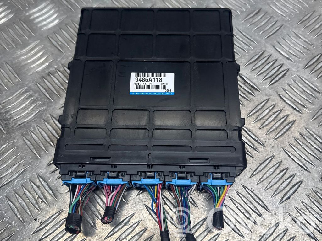 Mitsubishi Outlander Engine control unit/module 