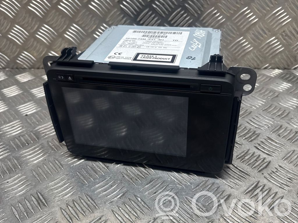 Honda HR-V Panel / Radioodtwarzacz CD/DVD/GPS 