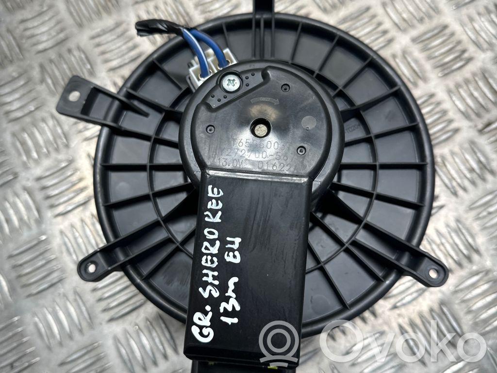 Jeep Grand Cherokee Mazā radiatora ventilators 
