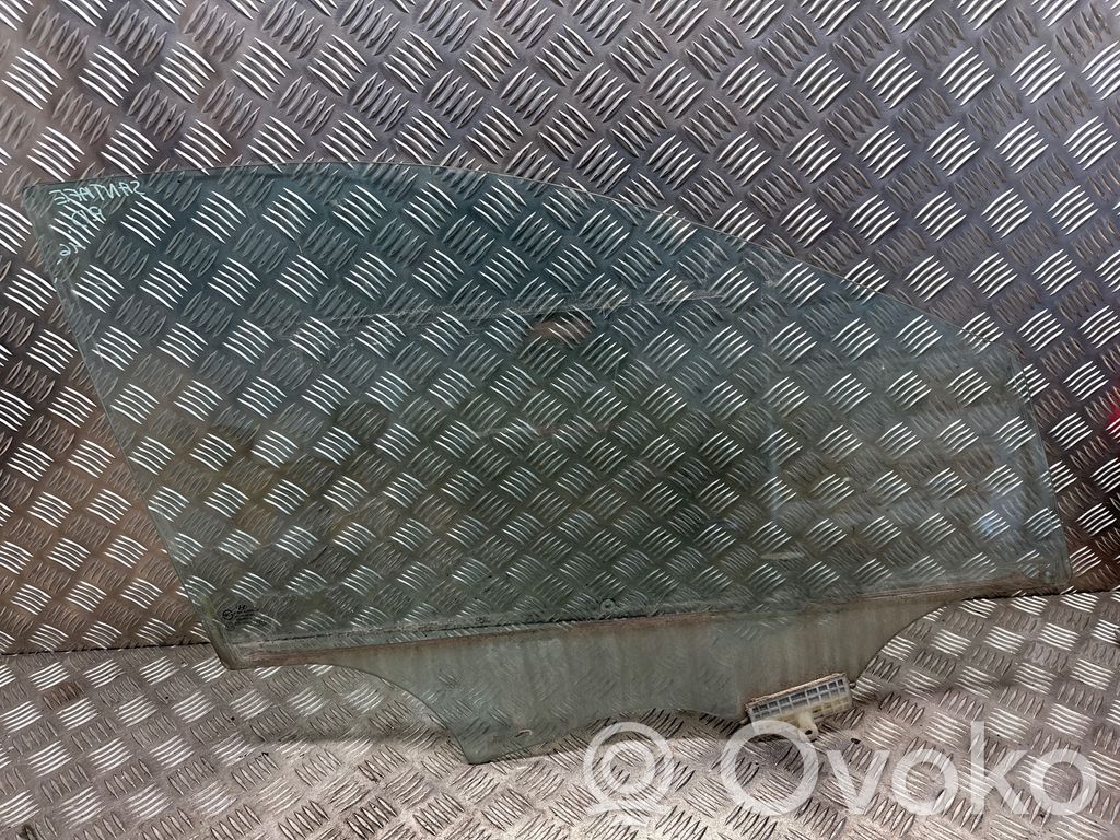 Hyundai Santa Fe Front door window glass four-door 