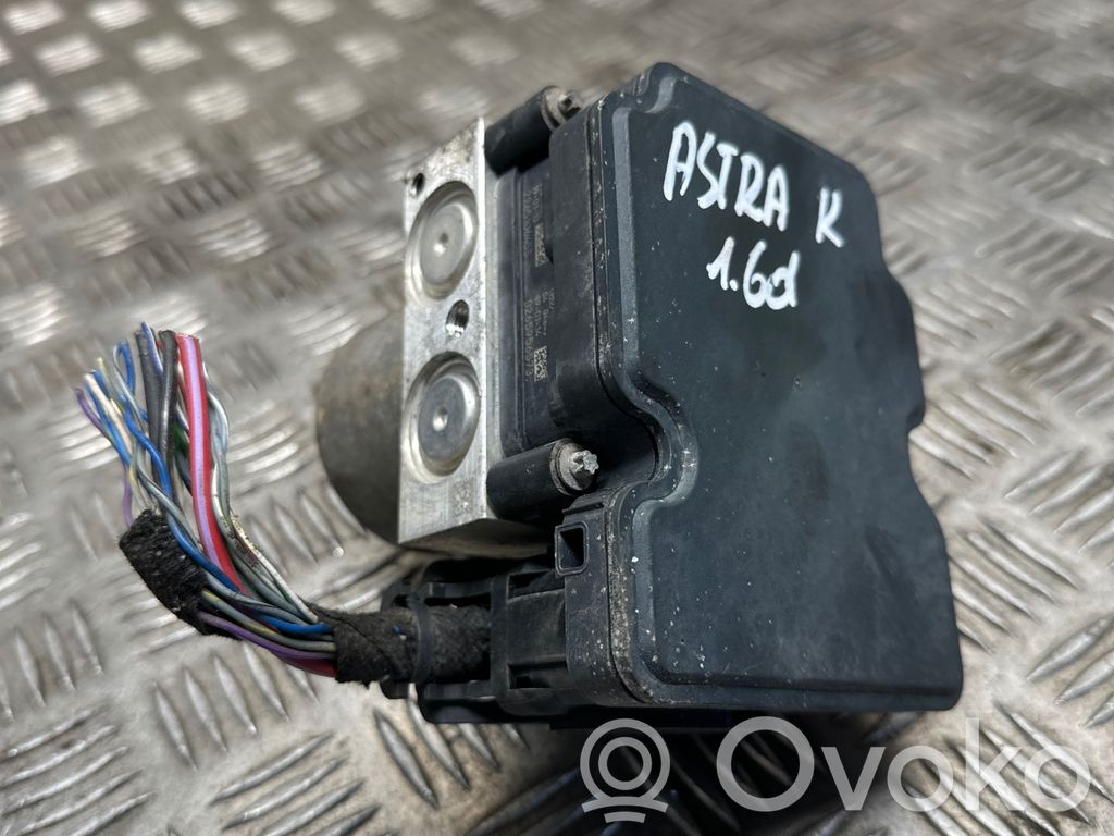 Opel Astra K Bomba de ABS 