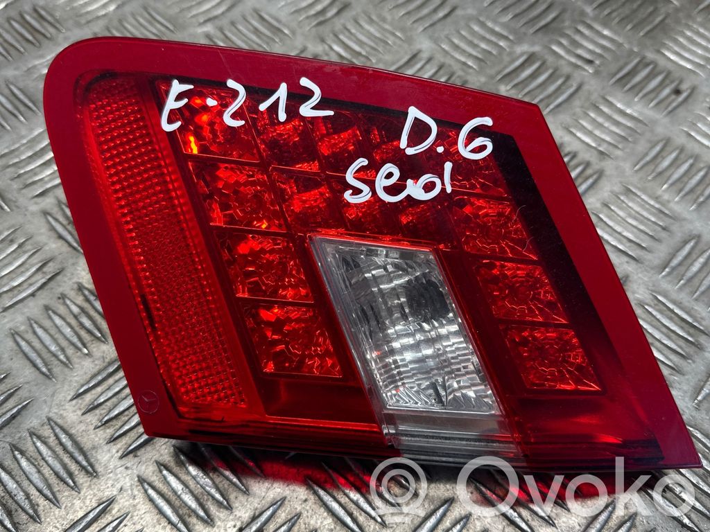 Mercedes-Benz E W212 Lampy tylnej klapy bagażnika 