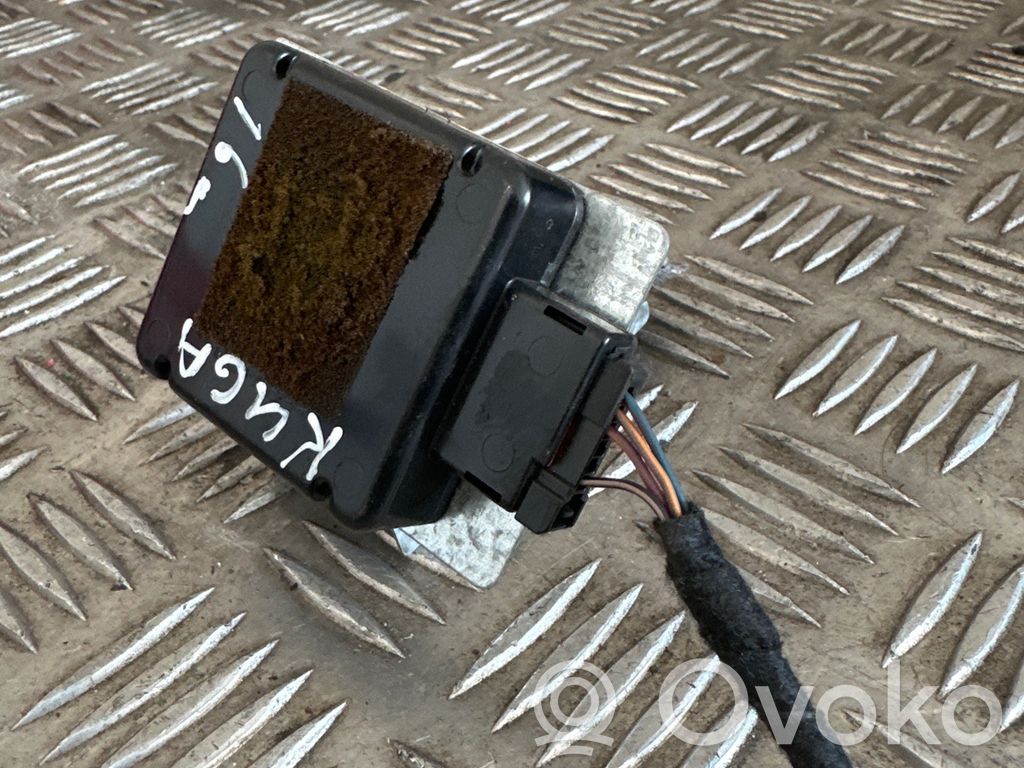 GPS-pystyantenni   CJ5T19H464CB