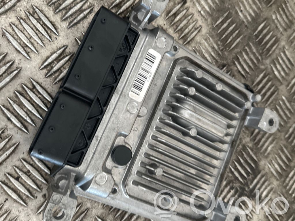 Mercedes-Benz E W212 Engine control unit/module 