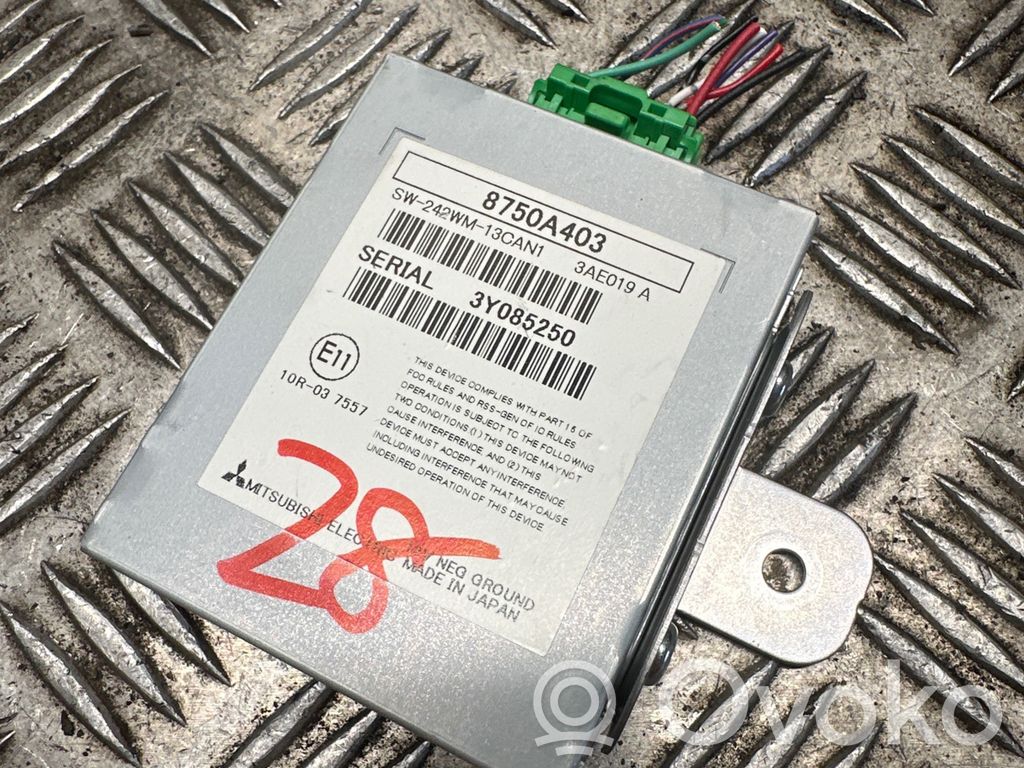 Mitsubishi Outlander GPS navigation control unit/module 