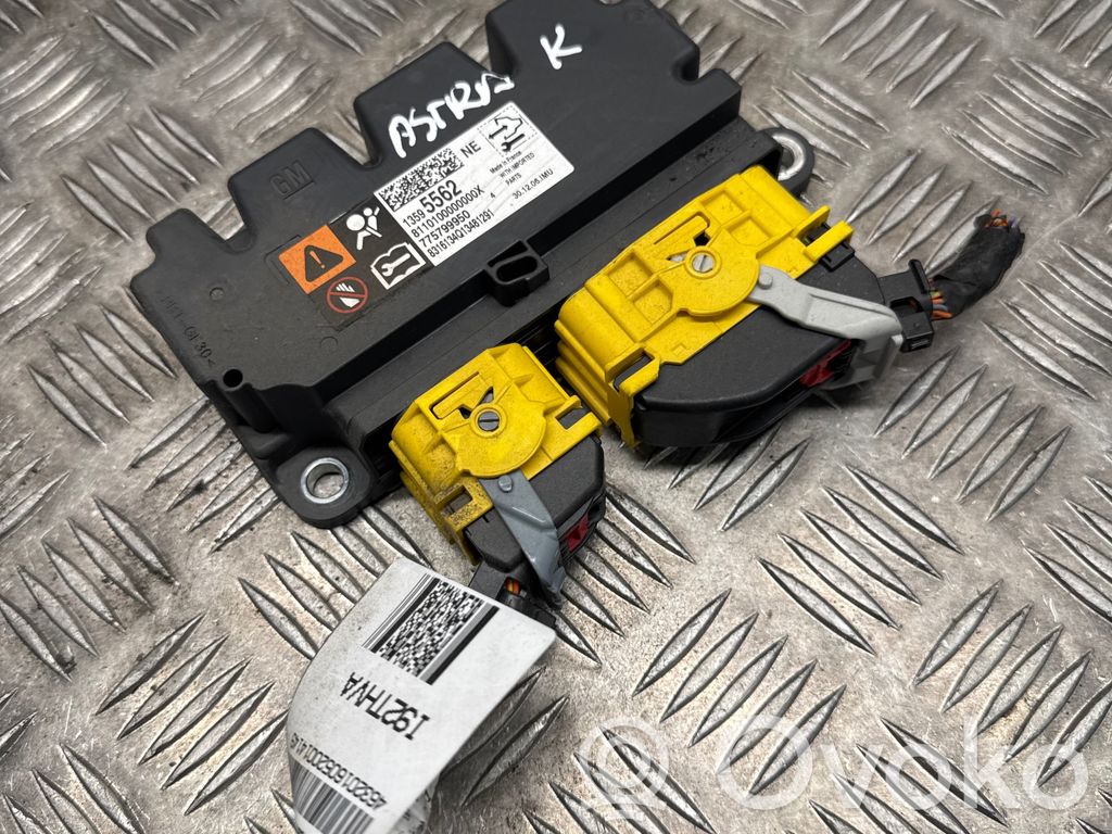 Opel Astra K Airbag control unit/module 