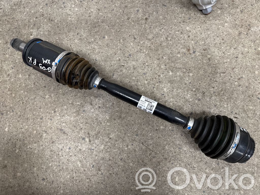 BMW XM Priekinis pusašis 