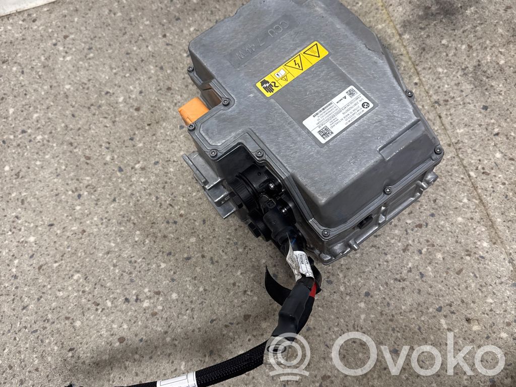 BMW XM Inverteris (įtampos keitiklis) 