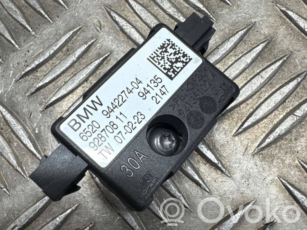 BMW XM Antenos stiprintuvas 