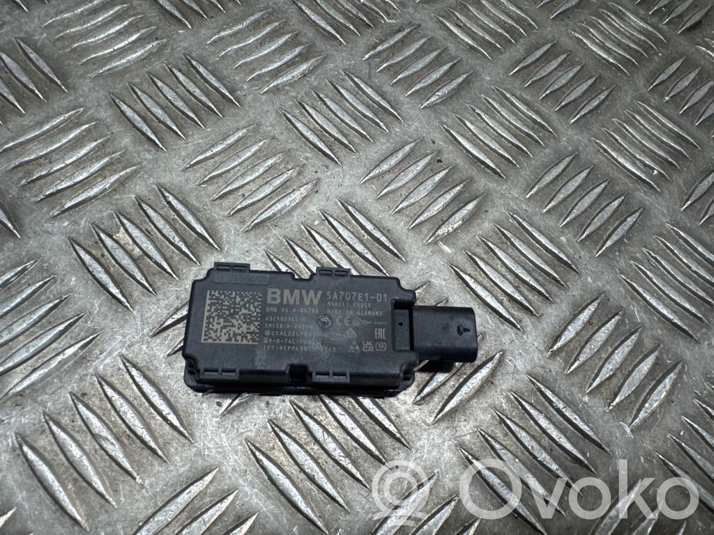 BMW X5 G05 Antenna control unit 