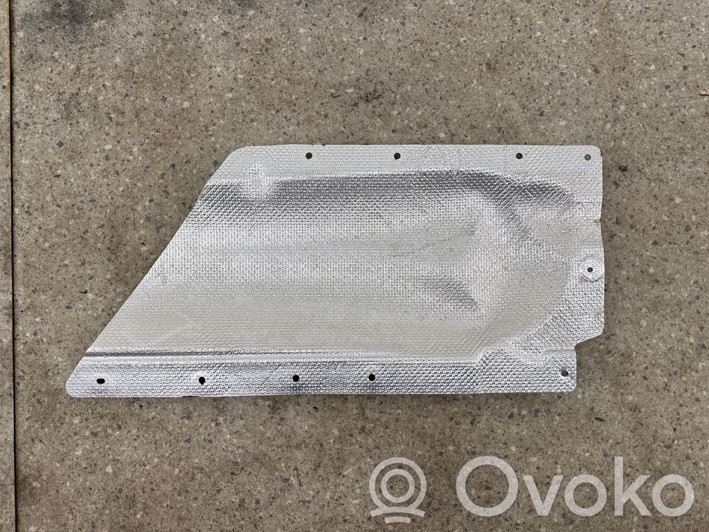 BMW X6 G06 Protección térmica del escape 