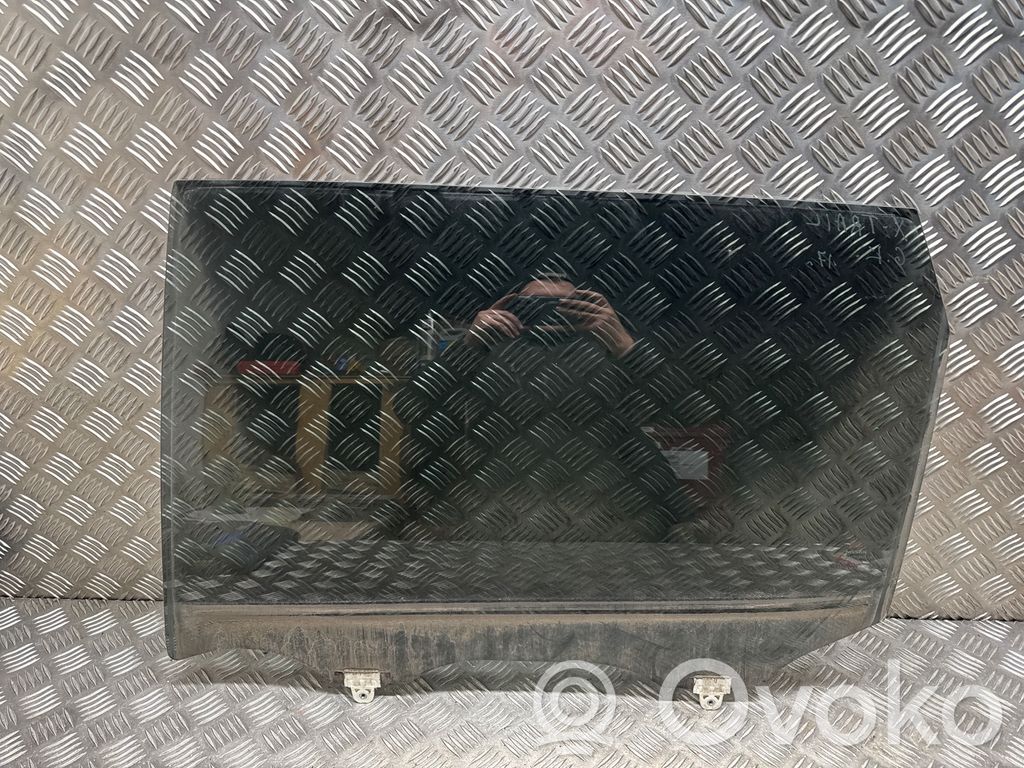 Nissan X-Trail T32 Rear door window glass 