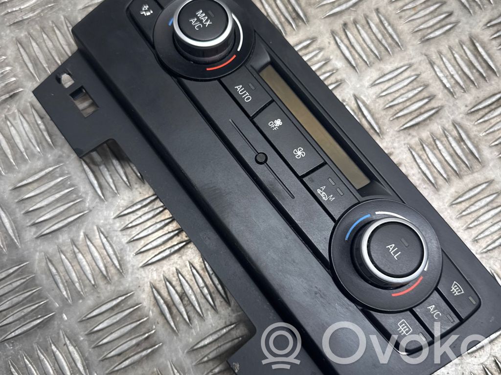 BMW X1 E84 Climate control unit 