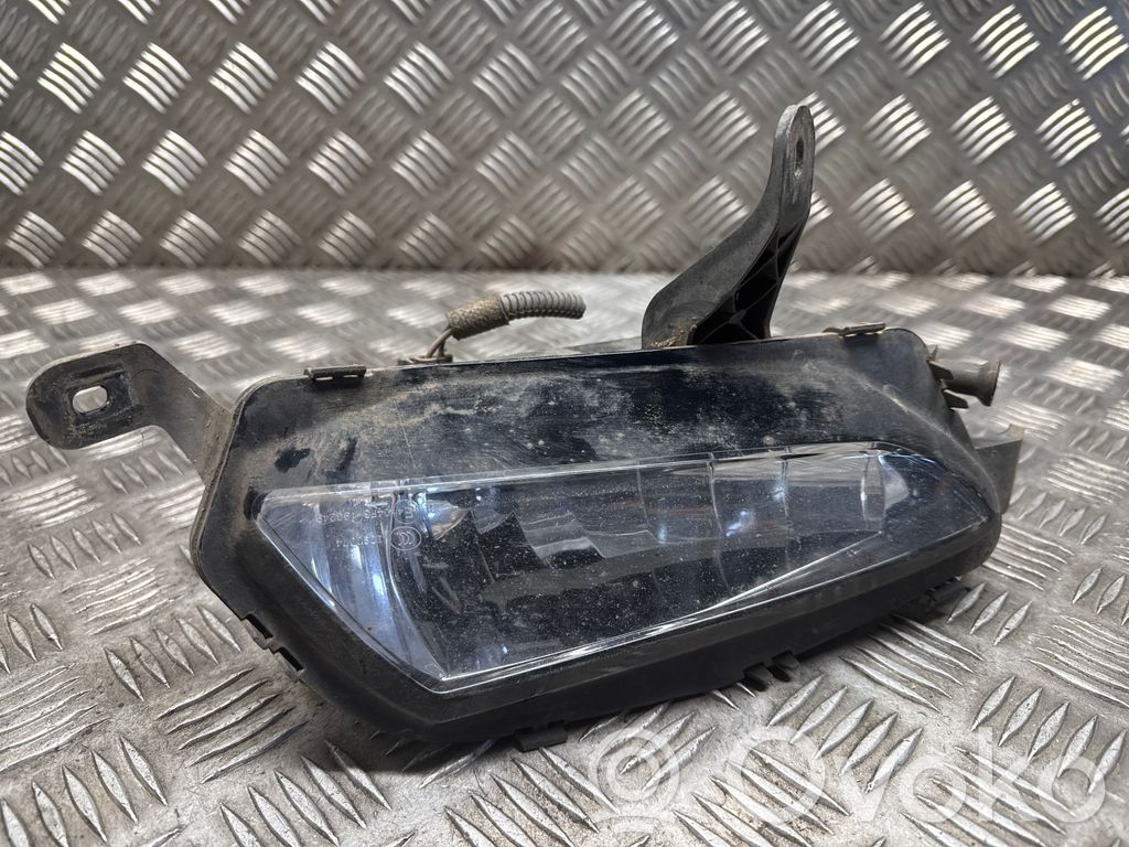 Opel Astra K Etusumuvalo 