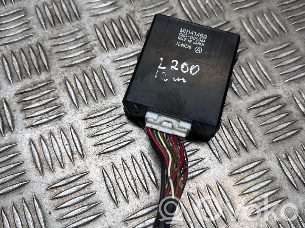 Mitsubishi L200 Other control units/modules 