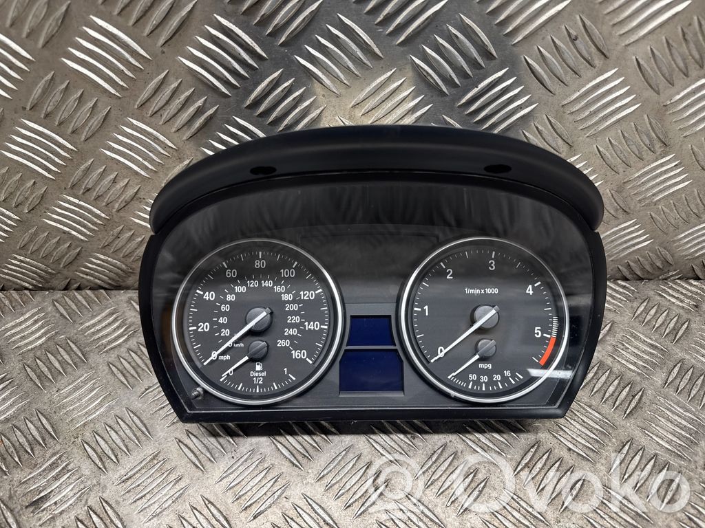 BMW X1 E84 Speedometer (instrument cluster) 