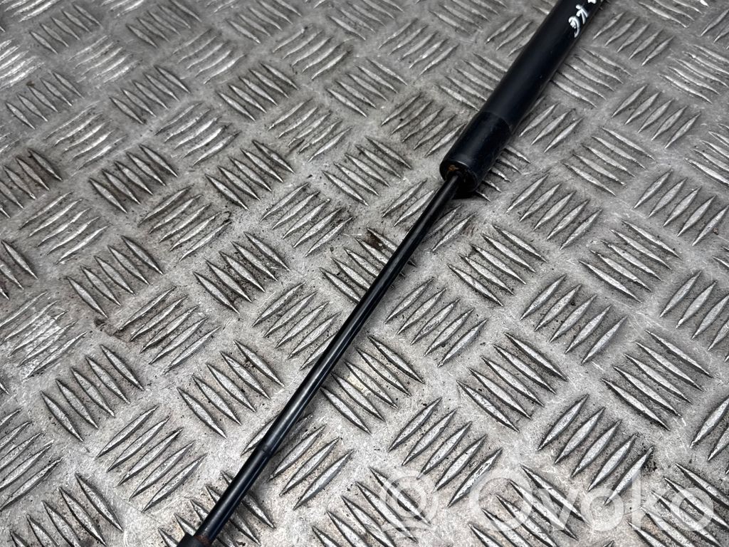 Renault Captur Tailgate/trunk strut/damper 