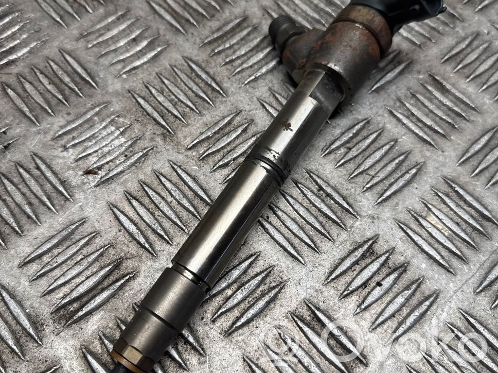 Opel Insignia A Inyector de combustible 