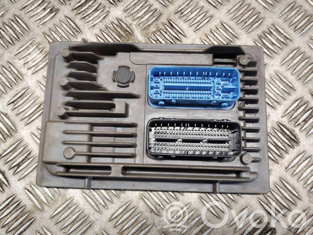 Opel Astra K Engine control unit/module 