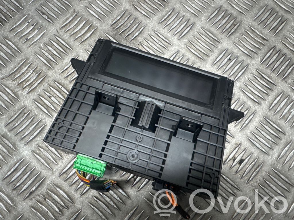 Screen/display/small screen   30772584,M8083100010,10W08E04,S62102469