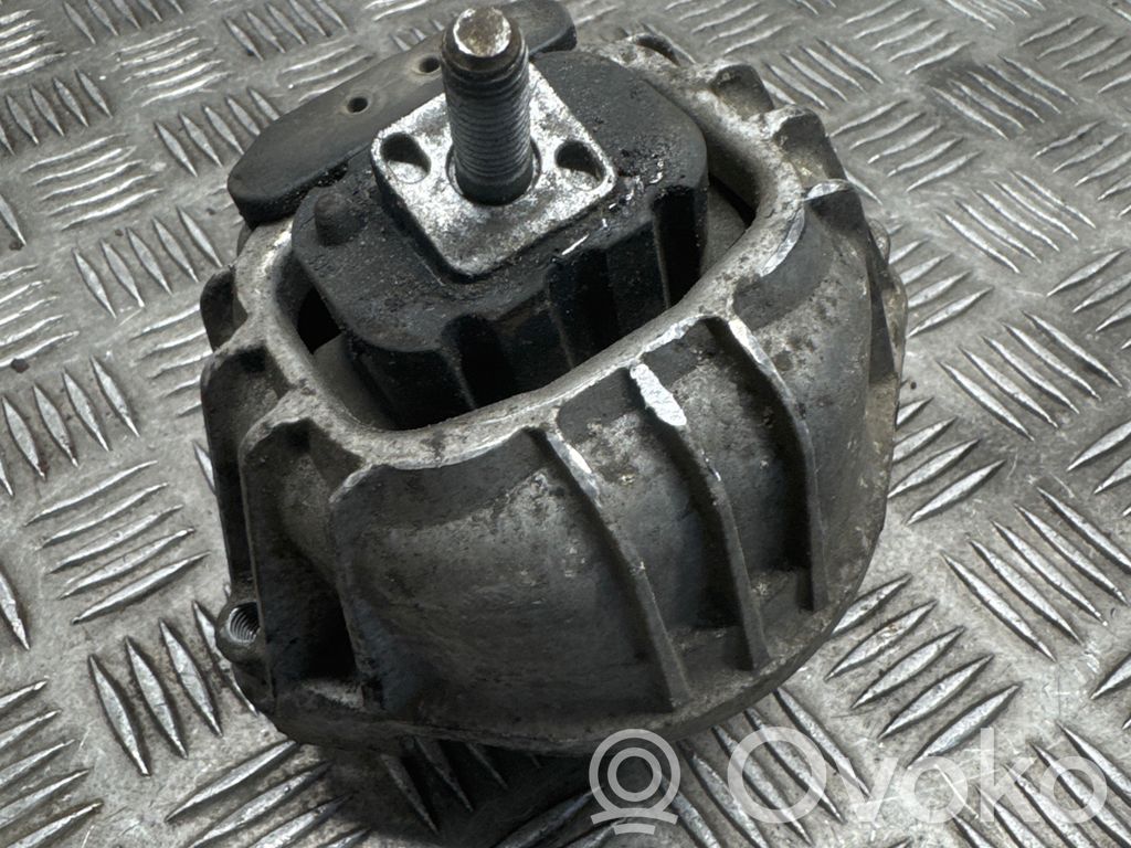 BMW X1 E84 Engine mount bracket 