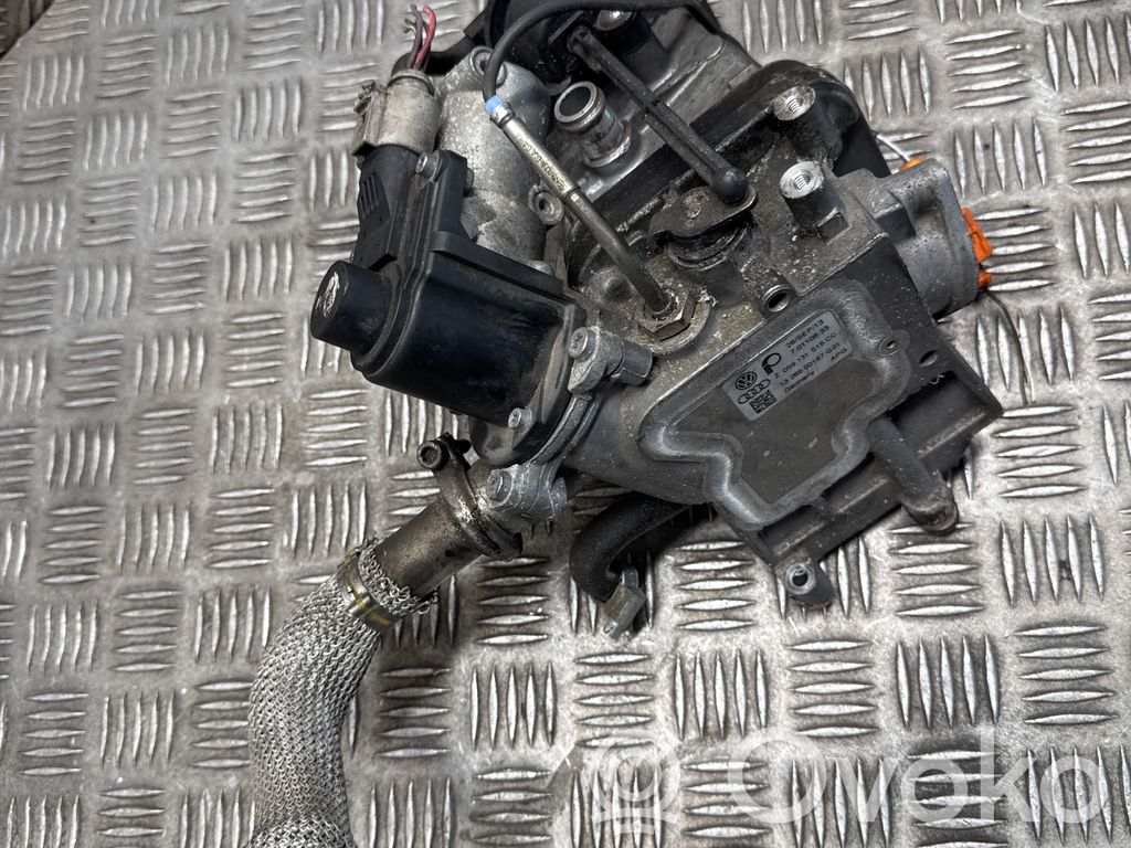 Volkswagen Touareg II EGR aušintuvas 