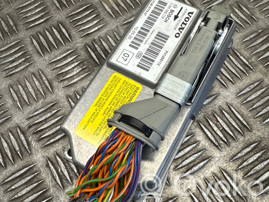 Volvo XC90 Airbag control unit/module 