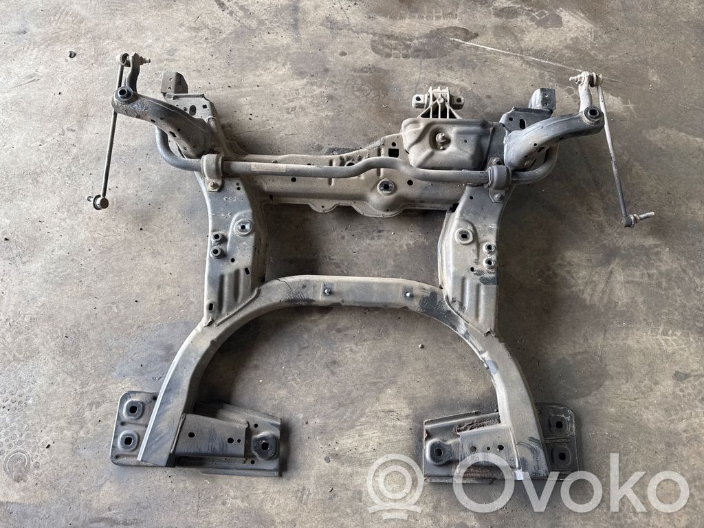 Mercedes-Benz B W246 W242 Sottotelaio anteriore