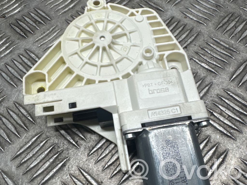 Audi Q7 4L Motor macara geam ușă spate 