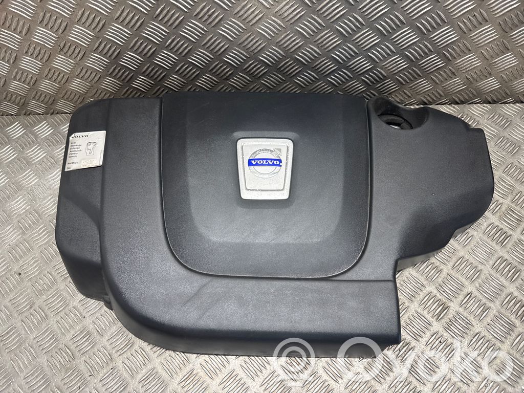 Volvo XC60 Copri motore (rivestimento) 