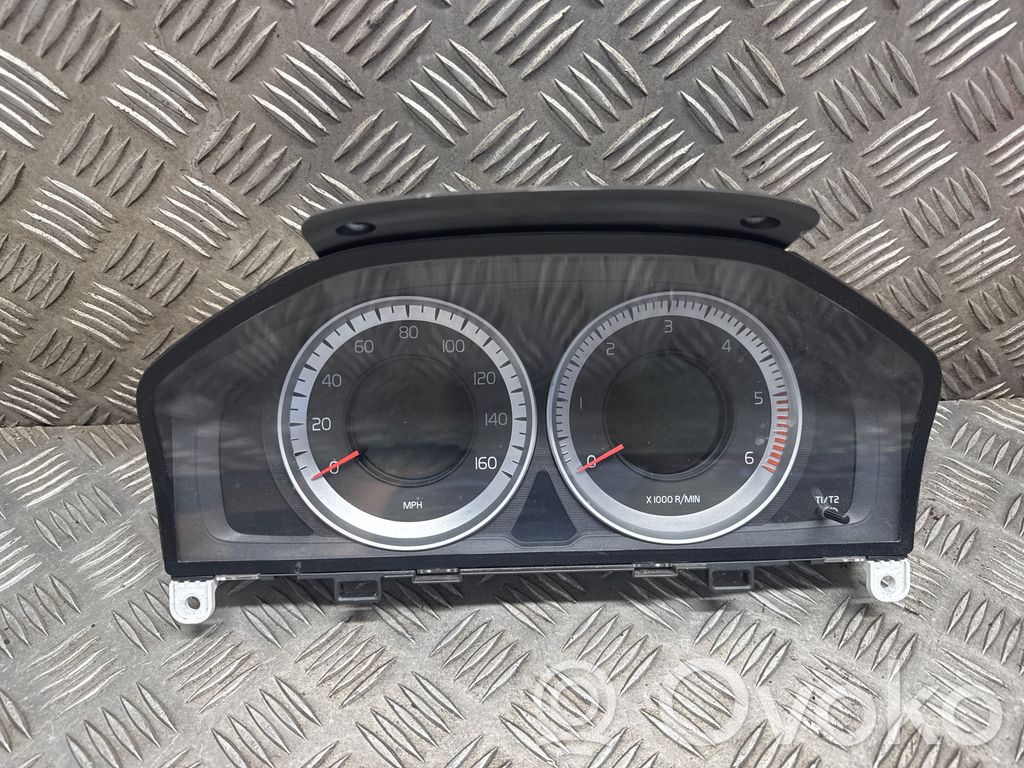 Volvo XC60 Tachimetro (quadro strumenti) 