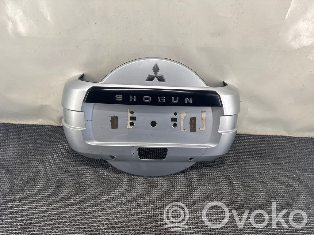 Mitsubishi Shogun Garniture de section de roue de secours