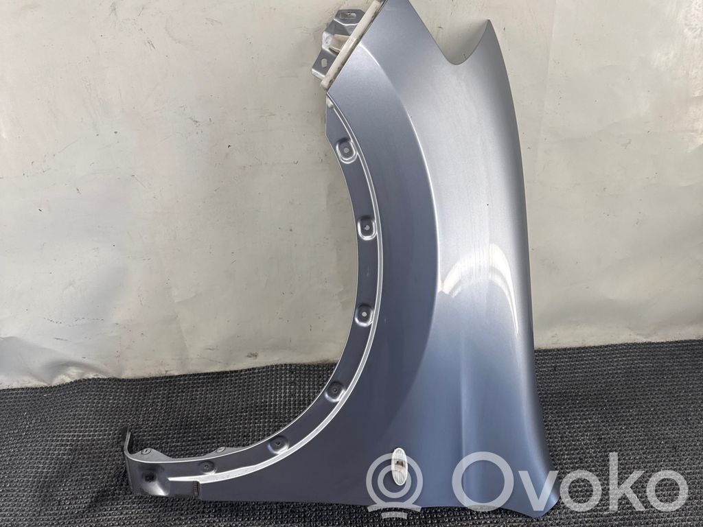 Nissan Qashqai Błotnik przedni 