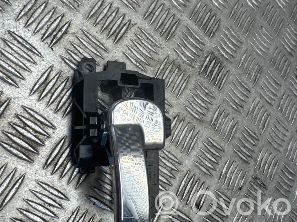 Nissan Qashqai Mâner interior ușă față 
