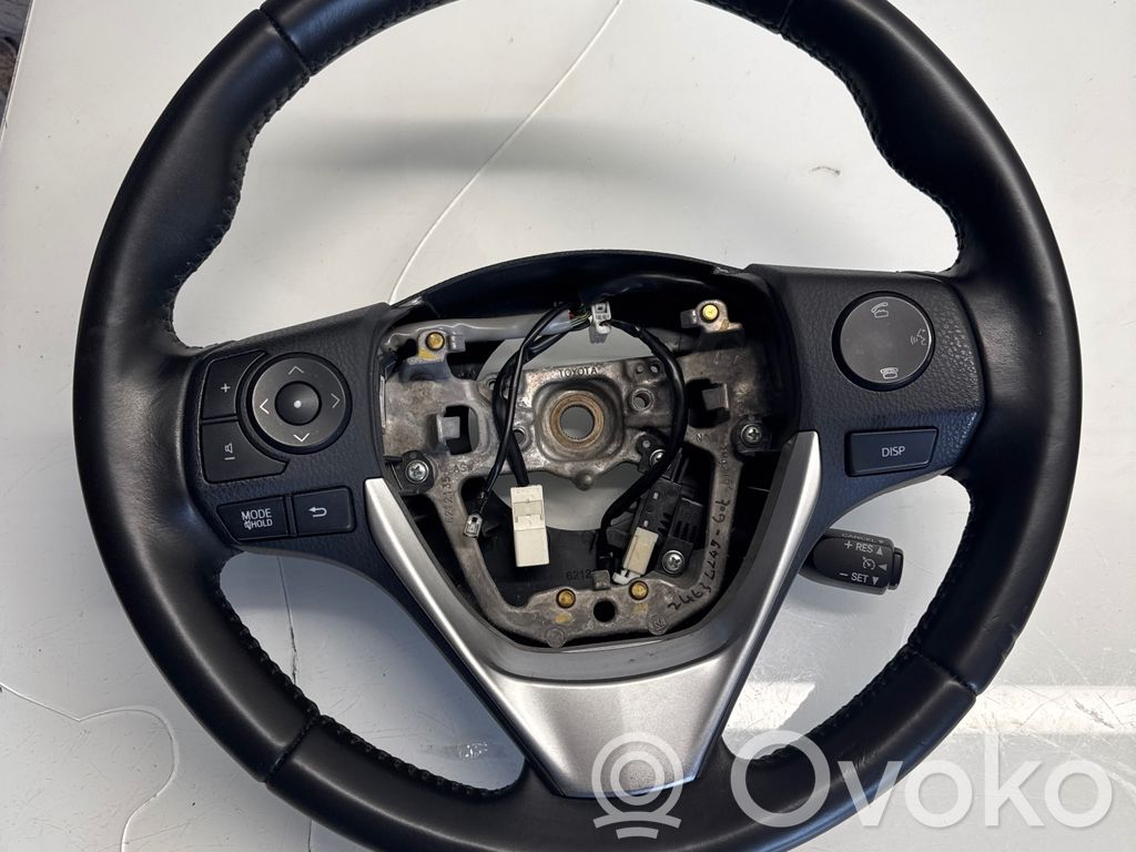 Toyota Auris E180 Volante 