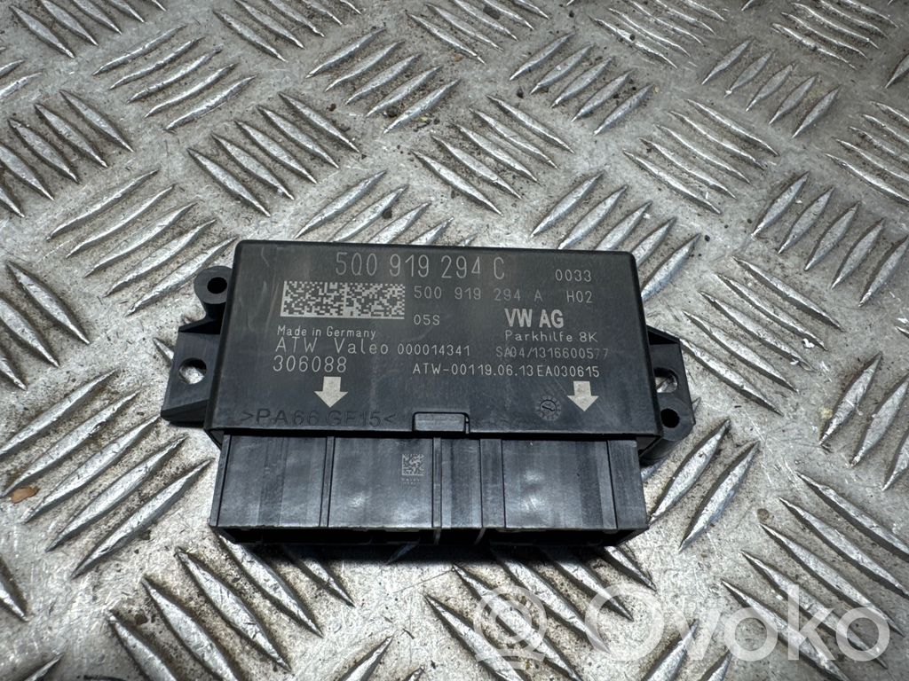 Volkswagen Golf VII Pysäköintitutkan (PCD) ohjainlaite/moduuli 